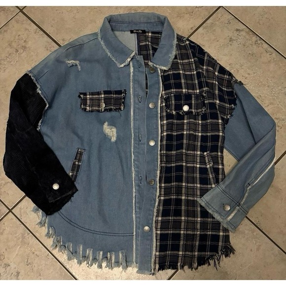 Miss Me mixed media shacket size Meduim - Picture 2 of 7